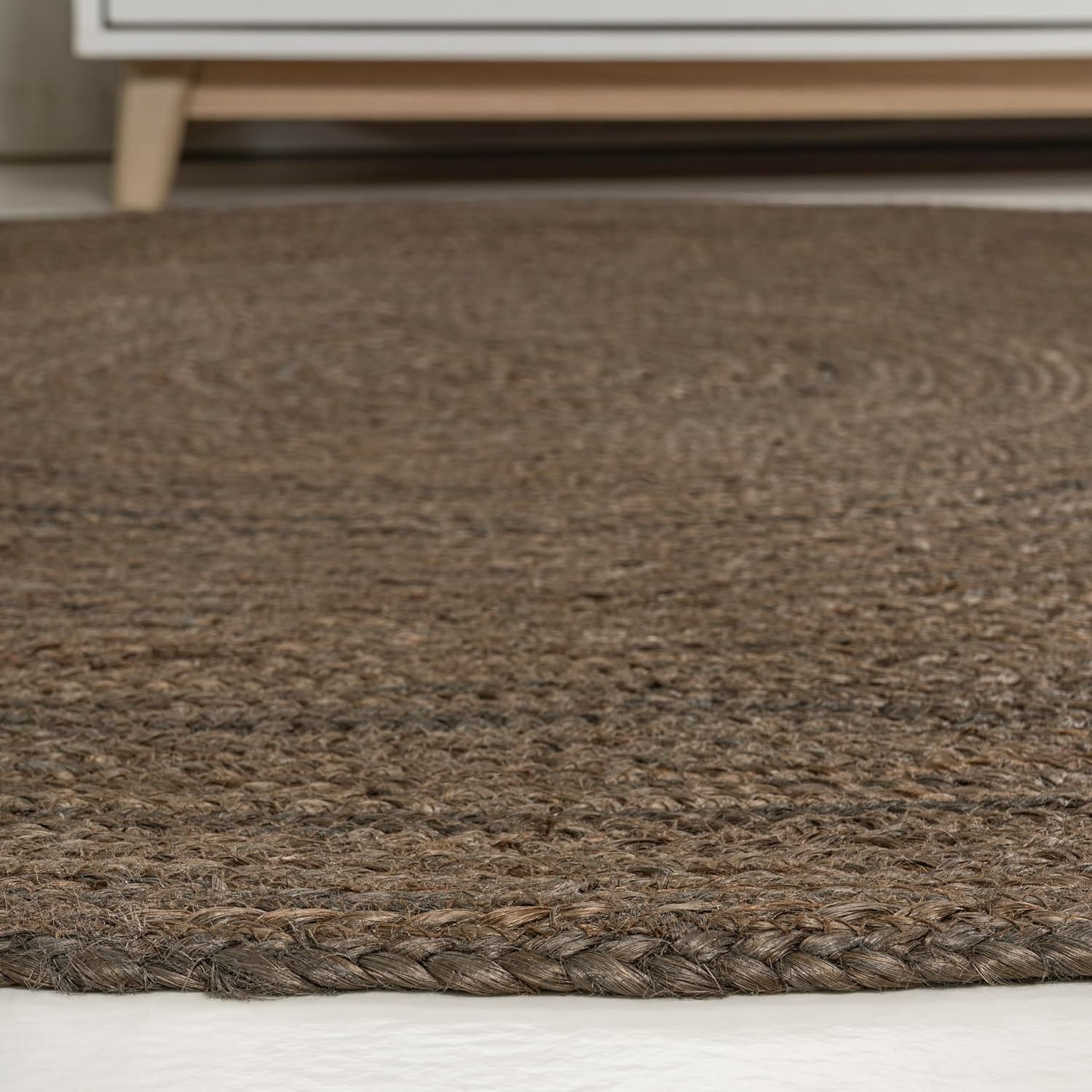 Coastal Braided Jute Round Pet Friendly Area Rug