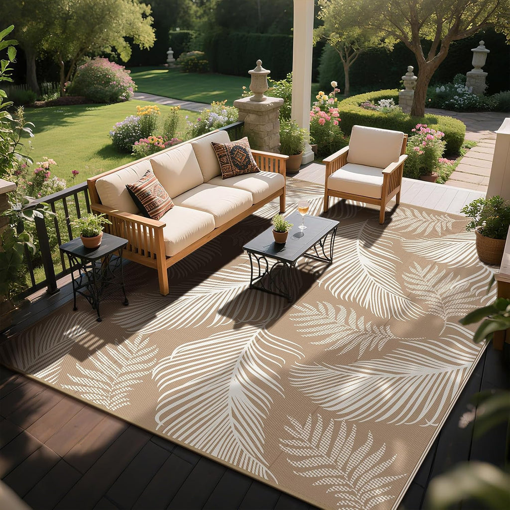 Reversible UV Resistant 8x10 Plastic Straw Outdoor Rug