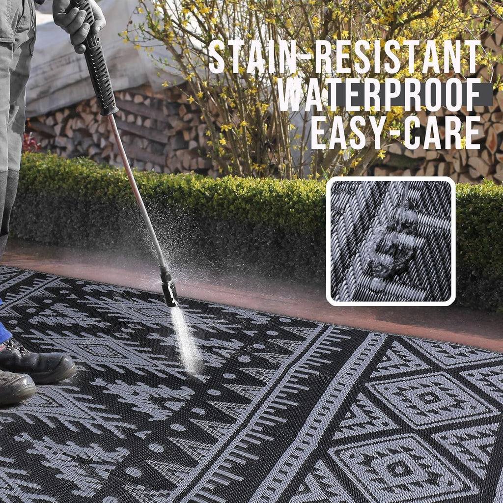 Reversible Boho 5x8 Waterproof Plastic Straw Patio Rug