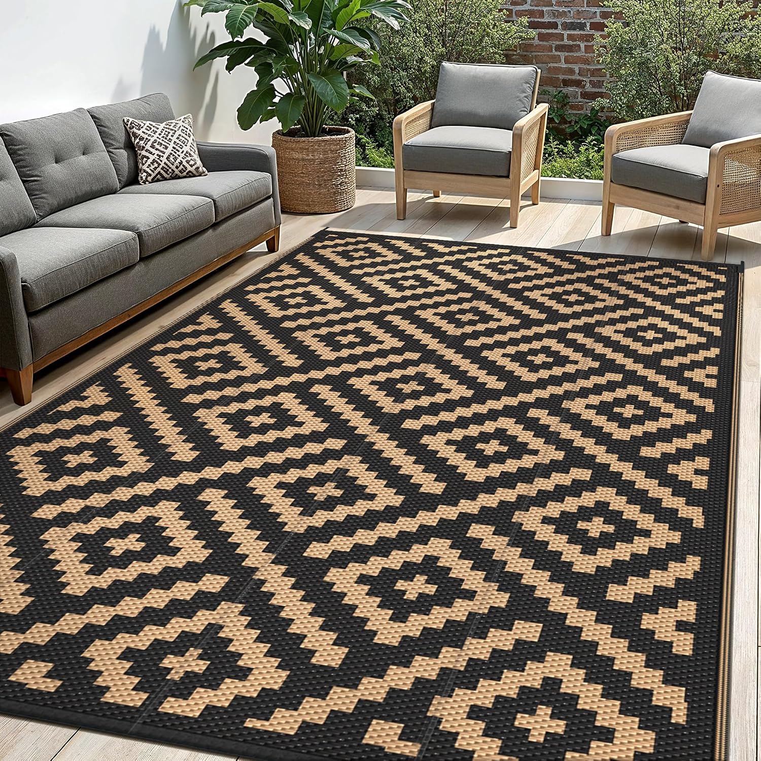 Foldable Reversible 6x9 Waterproof Plastic Outdoor Rug