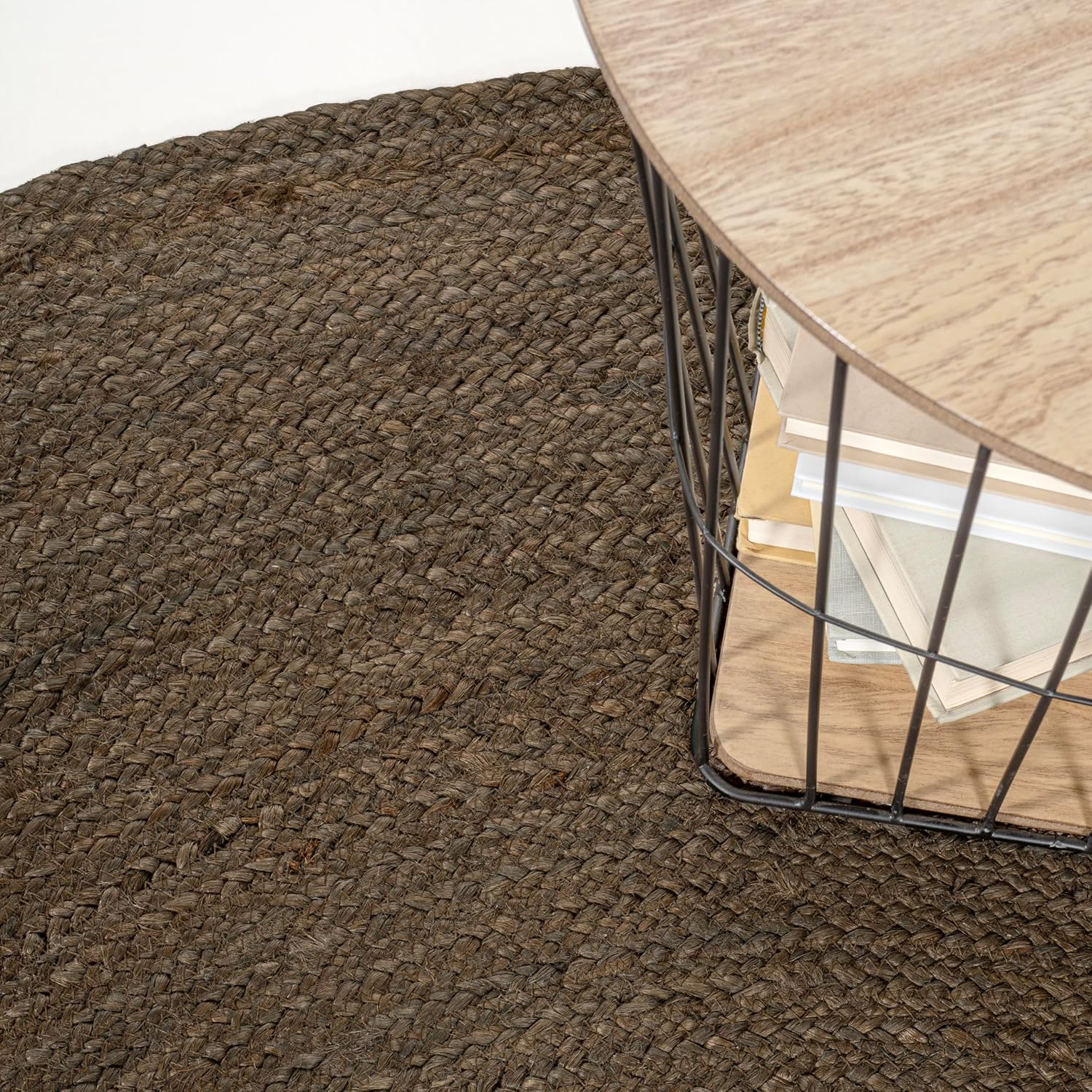 Coastal Braided Jute Round Pet Friendly Area Rug